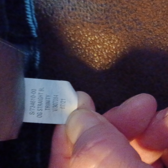 OLD NAVY, CHARCOLE COLOR, HIGH RISE, STRAIGHT LEG SIZE 0 JEANS. - Picture 7 of 7